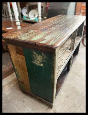 I.3692 MUEBLE DE PULPERÍA ANTIGUA