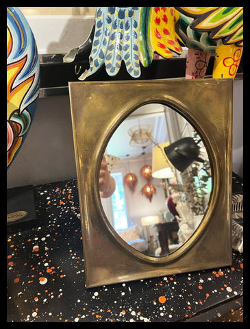 II.3354 ESPEJO DE MESA DE BRONCE