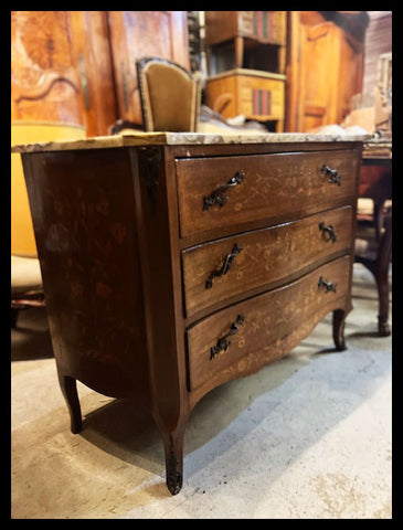 I.3715 CÓMODA CON MARQUETERÍA Y MÁRMOL