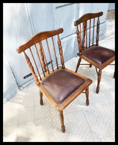 I.3721 PAR DE SILLAS WINDSOR