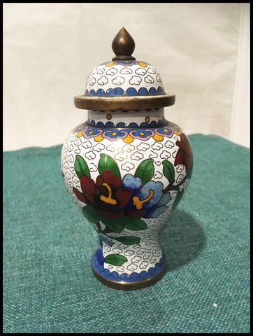 II.3371 PEQUEÑOS CLOISONNÉS