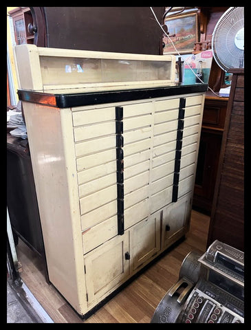 I.3741 MUEBLE DE DENTISTA