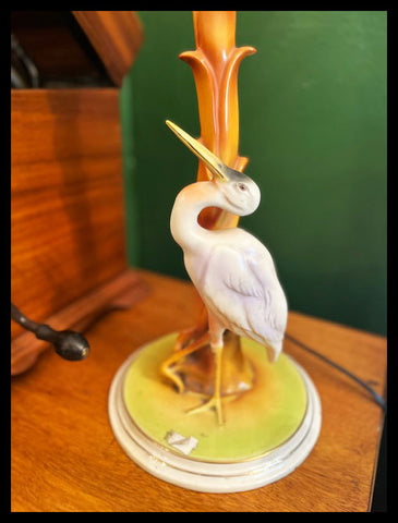 II.3592 LÁMPARA DE GARZA