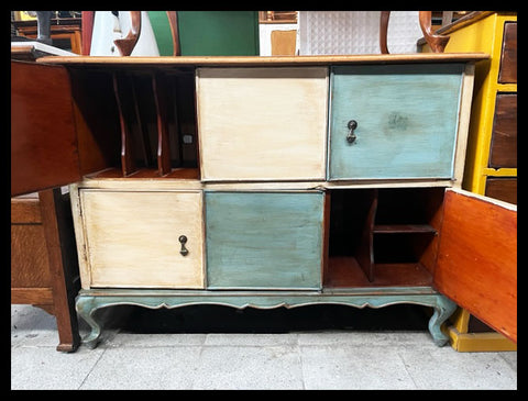 I.4082 ANTIGUO MUSIQUERO PATINADO