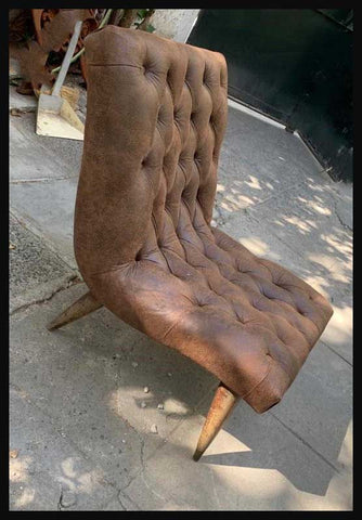 I.1901 PAR DE BUTACAS DE CUERO