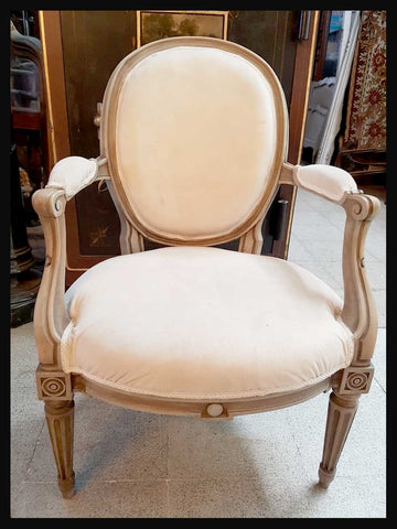 I.1930 PAR DE SILLAS CON APOYABRAZOS