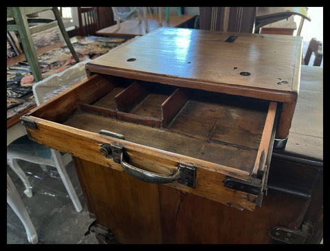 II.3415 CAJONERA DE REGISTRADORA