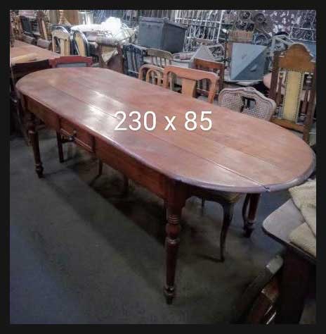 I.1792 MESA OVALADA CON CAJÓN