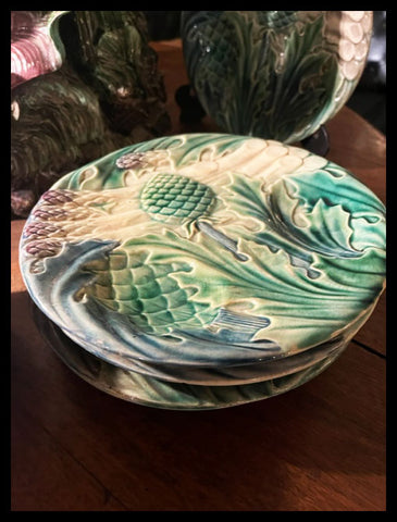 II.3613 COLECCIÓN DE MAYÓLICAS DE MARISCOS Y ESPÁRRAGOS