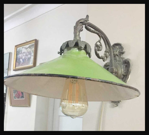 II.2432 APLIQUÉ PANTALLA VERDE ENLOZADA