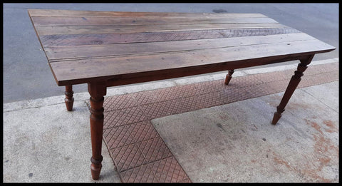 I.4118 MESA DE MADERAS VIEJAS RECICLADAS