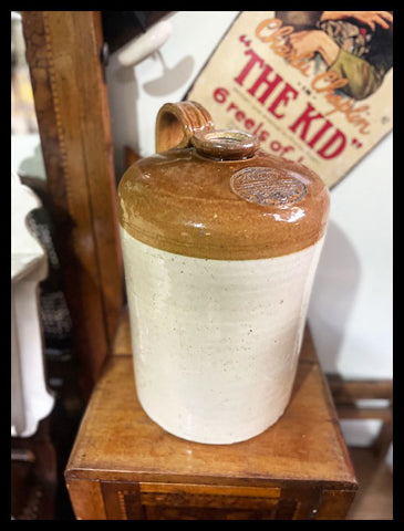 II.3629 JARRA INGLESA DE CERÁMICA