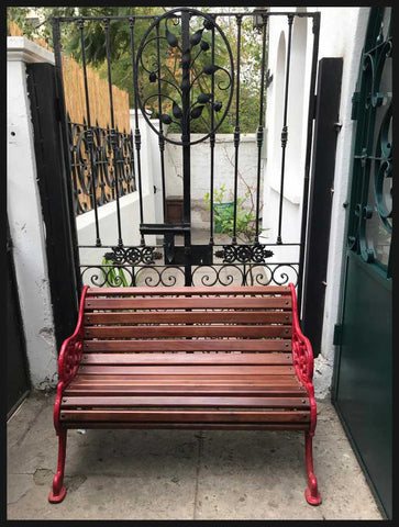 I.1944 ESCAÑO DE FIERRO FUNDIDO PINTADO ROJO