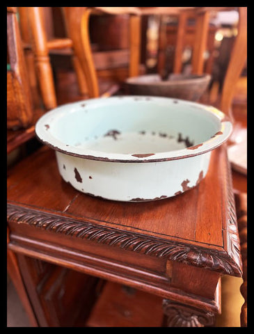 II.3631 VASIJA ENLOZADA