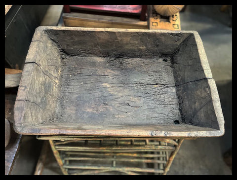 II.3419 BATEA DE MADERA