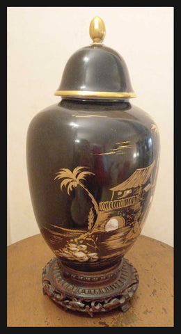 II.2457 JARRÓN NEGRO Y DORADO