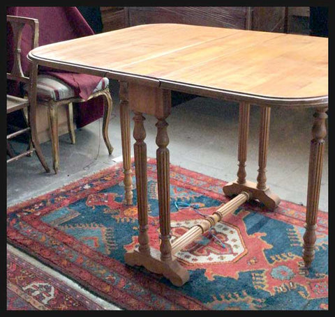 I.1967 MESA CON CUBIERTA ABATIBLE