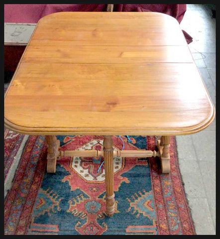 I.1967 MESA CON CUBIERTA ABATIBLE