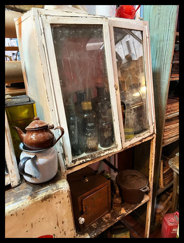 I.4167 VITRINA MÉDICA BLANCA