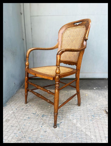 I.4177 SILLA DE ROBLE AMERICANO Y JUNCO