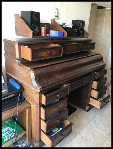 I.1953 ESCRITORIO JACARANDÁ