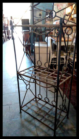 II.2481 PLANTERO DE FIERRO NEGRO