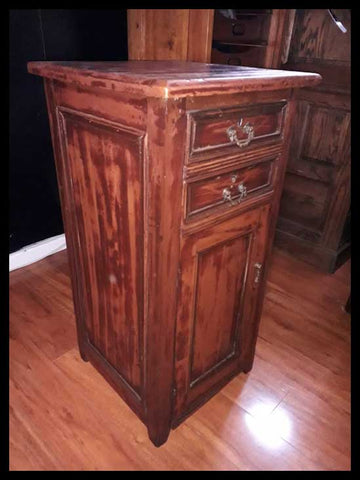 I.1955 VELADOR CUBIERTA DE MÁRMOL Y VELADOR MADERA