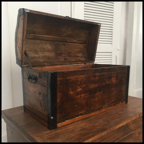 II.2485 BAÚL PEQUEÑO