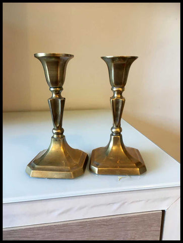 II.2490 OBJETOS DE BRONCE