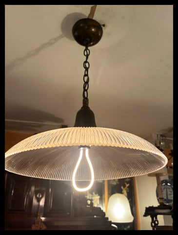 II.3665 LÁMPARA DE CIELO DE VIDRIO