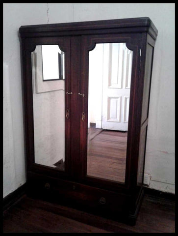 I.1957 ROPERO DE LINGUE