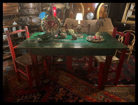 I.3941 MESA DE CANTINA Y SILLAS