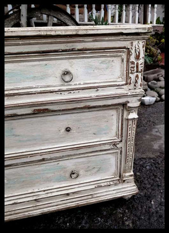 I.1960 CÓMODA BLANCA