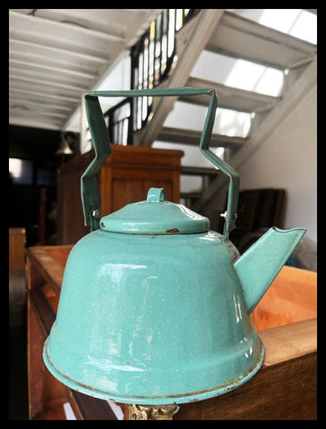 II.3671 TETERA ENLOZADA