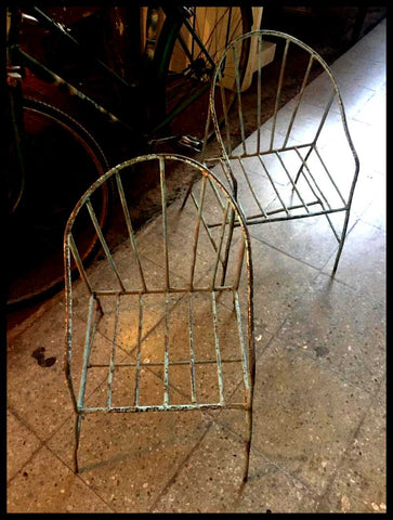 I.1977	PAR DE SILLAS DE FIERRO