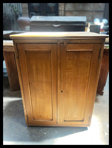 I.4211 MUEBLE CAJONERO