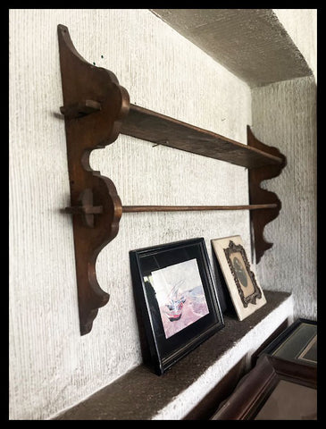 II.3692 REPISA COLONIAL