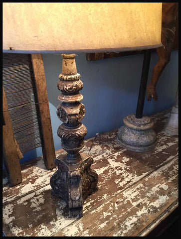 II.1915 PAR DE LÁMPARAS DE MESA