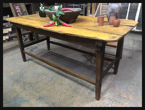 I.1452 MESA CHANCHERA