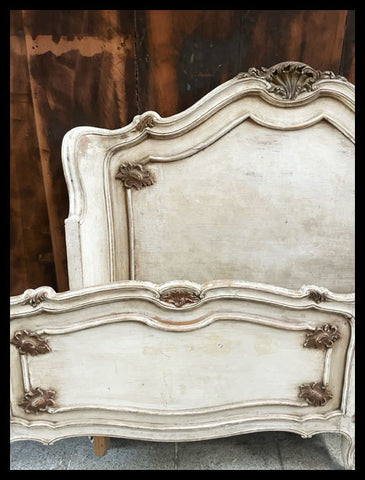 I.4269 PAR DE CAMAS FRANCESAS