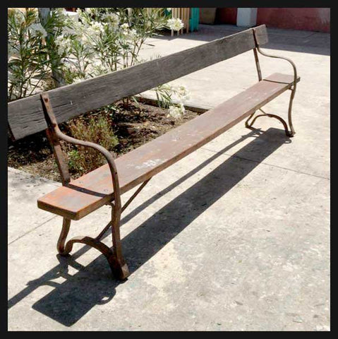 I.1806 BANCA ANTIGUA DE MADERA Y FIERRO