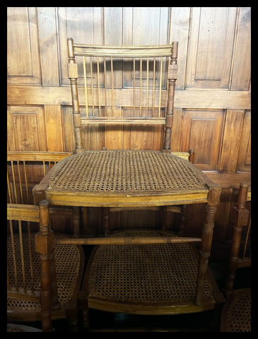 I.4271 SEXTETO DE SILLAS ENJUNCADAS