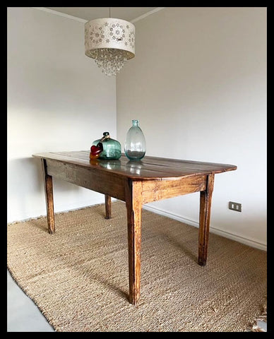 I.4311 MESA DE COMEDOR CHANCHERA CON CAJÓN