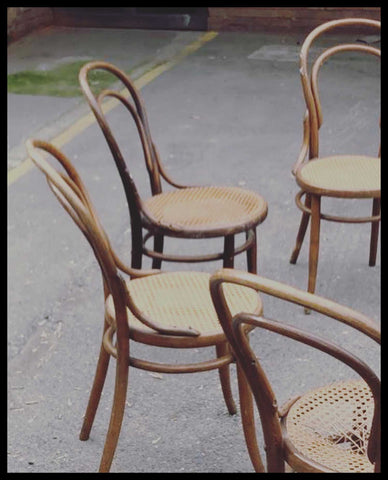 I.2011	SILLAS THONET N 14