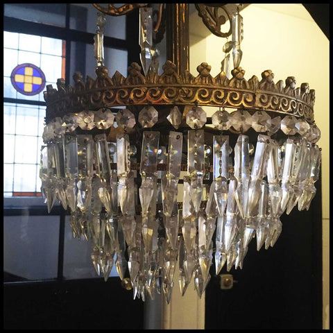 II.2645	LÁMPARA COLGANTE CRISTAL Y BRONCE