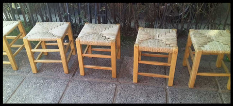 I.2027	PISOS DE MADERA Y PAJA