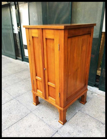 I.2029	MUEBLE MUSIQUERO