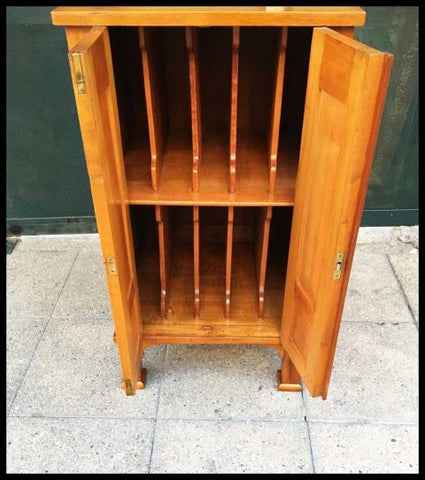 I.2029	MUEBLE MUSIQUERO