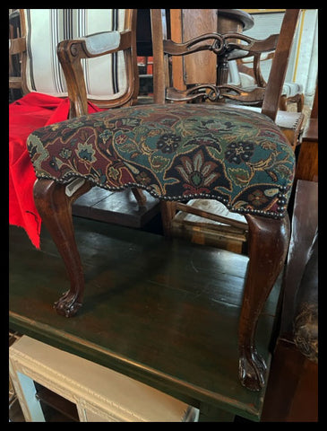 I.3960 8 SILLAS TAPIZADAS