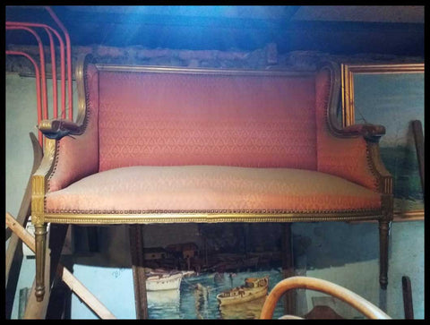 I.2033 SOFÁ LUIS XVI